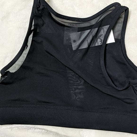 Black mesh sports bra see through mesh back - Picture 6 of 6